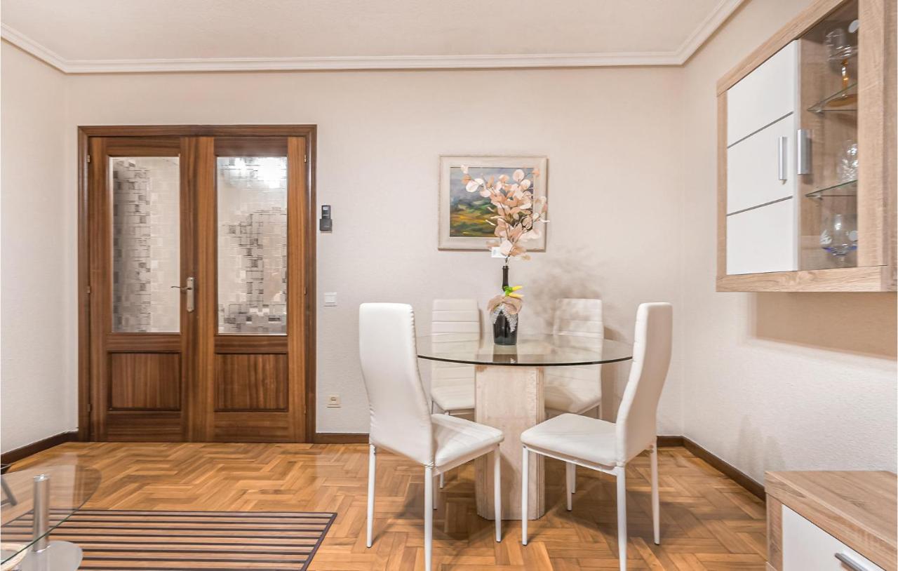 Stunning Apartment In Gijon With Wifi Экстерьер фото