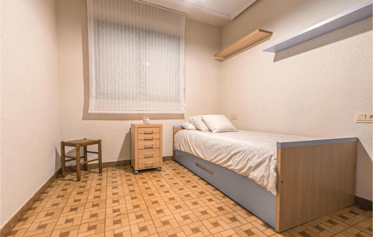 Stunning Apartment In Gijon With Wifi Экстерьер фото